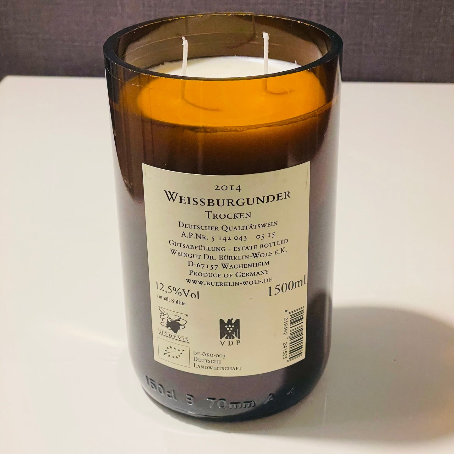 Flaschenkerze Magnum Dr. Bürklin-Wolf Weissburgunder 2014 als Upcycling Kerze aus originaler Magnumflasche