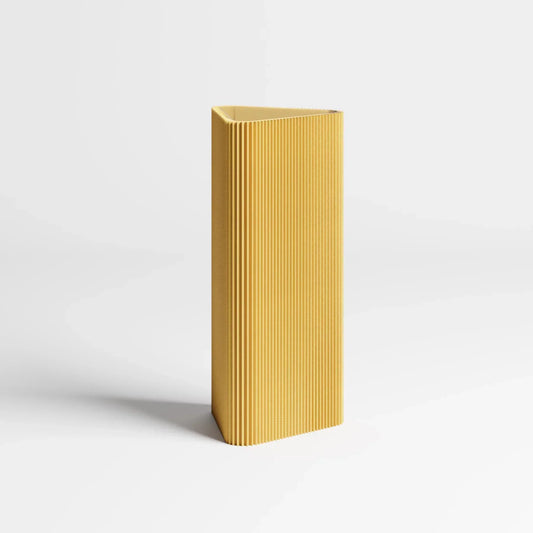 Vase DREIECK jaune moutarde comme accent de fin d'été