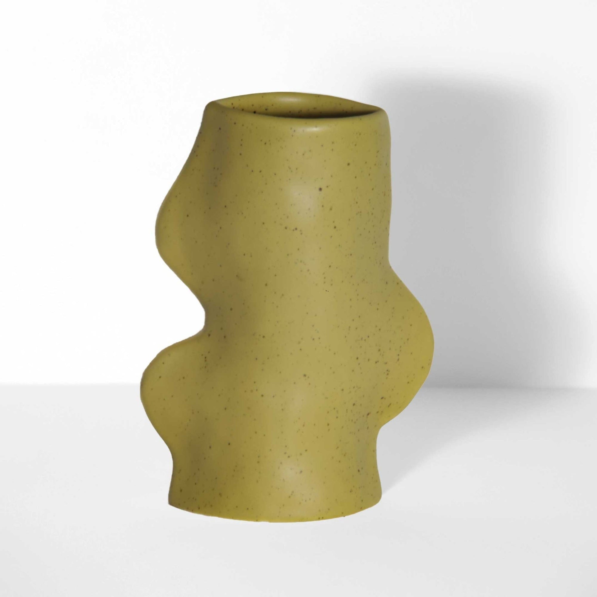 Fluxo Medium pistachio green ceramic vase handmade in Portugal