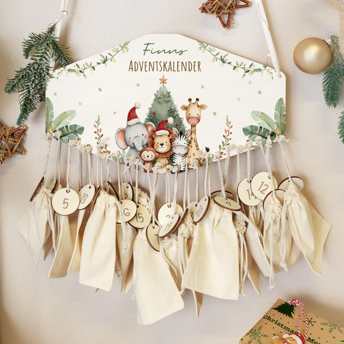 Personalisierter Holz-Adventskalender Weihnachts-Safari mit Name