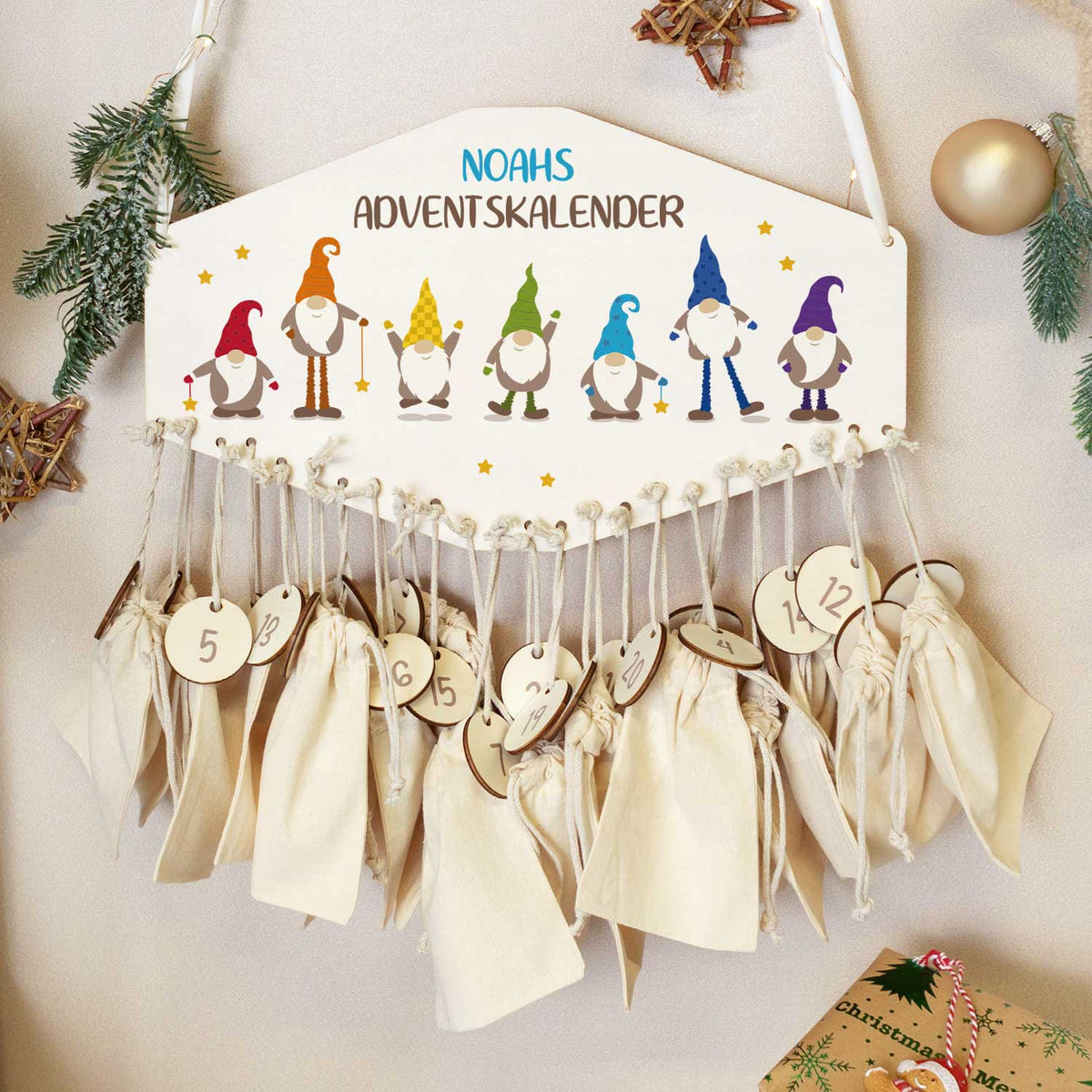 Personalisierter Holz-Adventskalender Wichtel mit Name