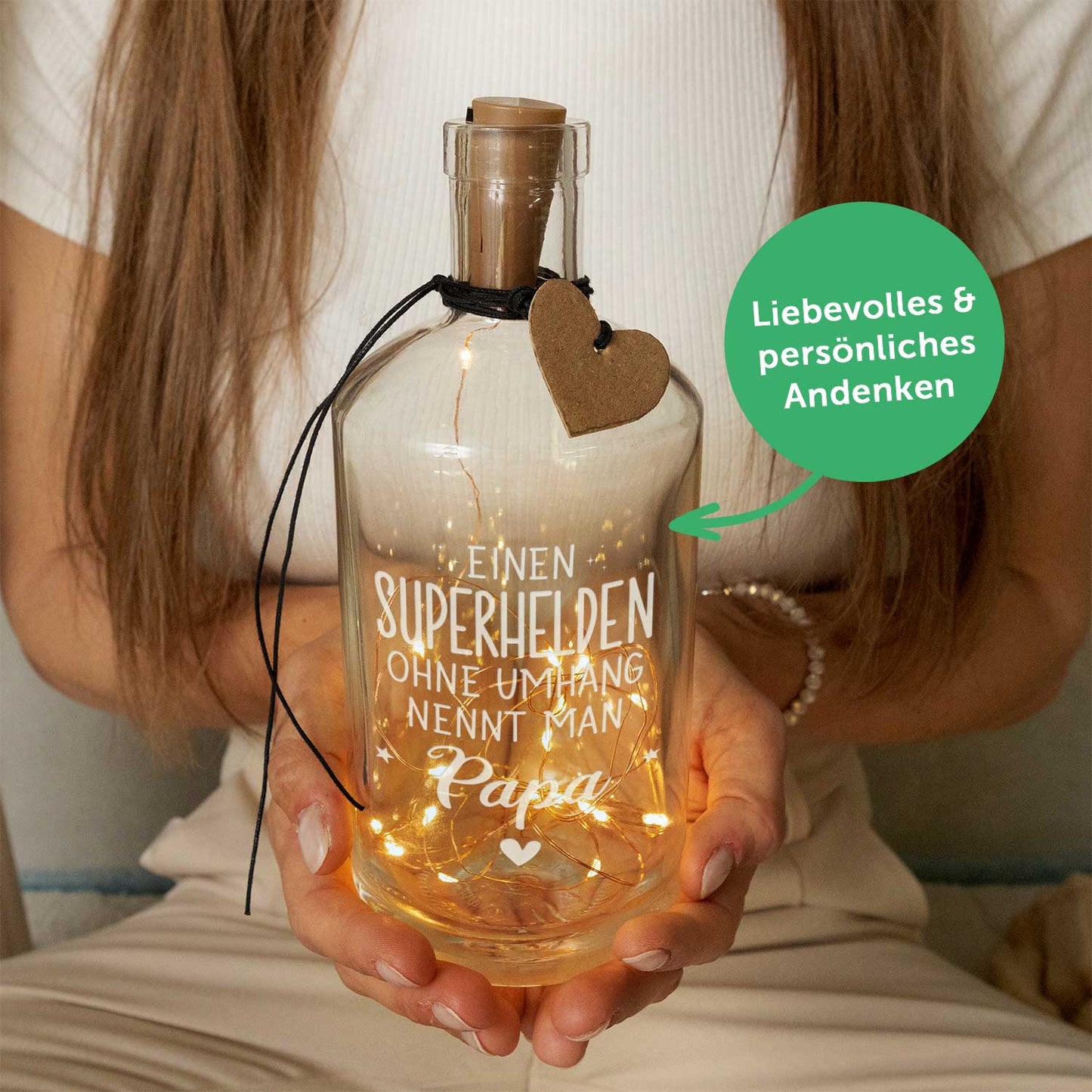 LED-Flaschenlicht „Superheld Papa“ – weitere Produktansicht