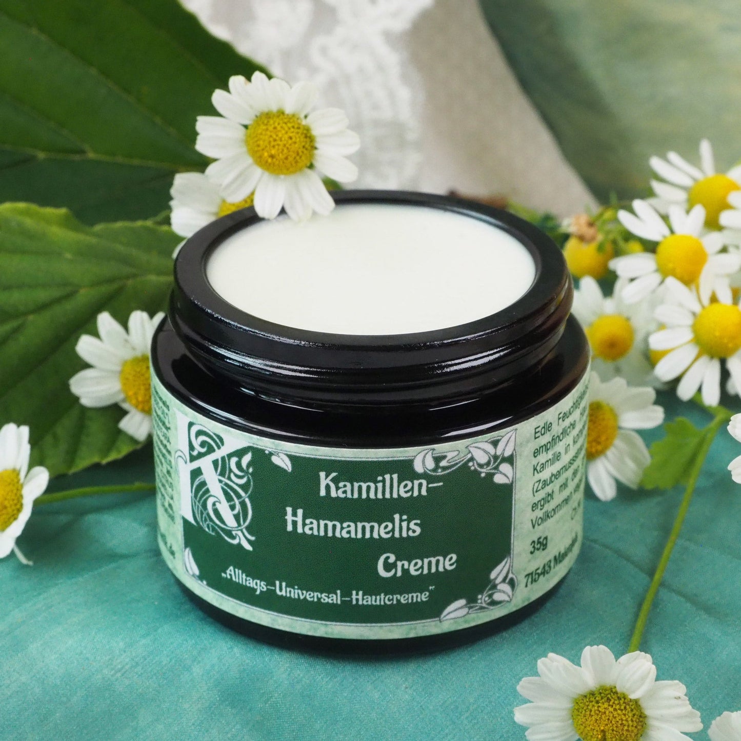 Kamillen-Hamamelis Creme 35 ml – Detailansicht der veganen Gesichtspflege