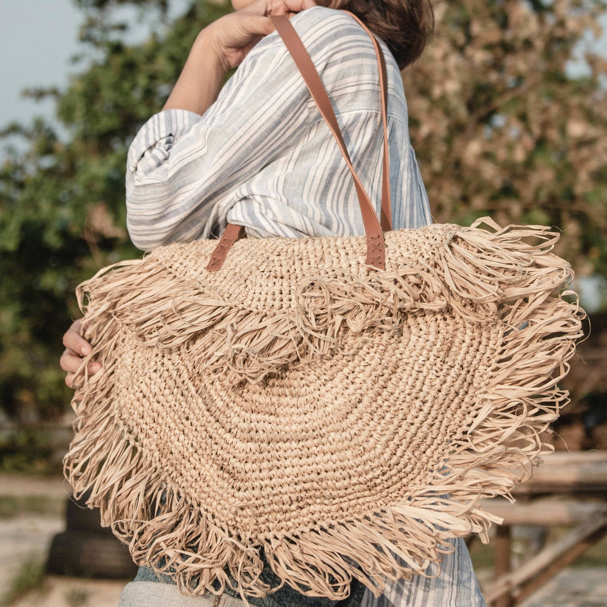 Soeji Tragetasche SUMBAWA – Raffia