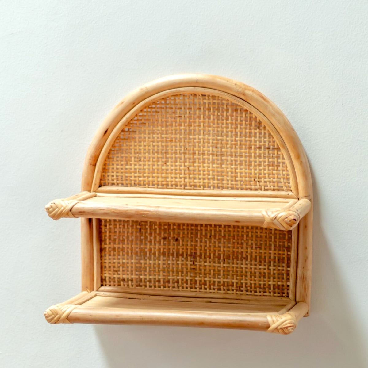Soeji Wandregal TIASA – Rattan