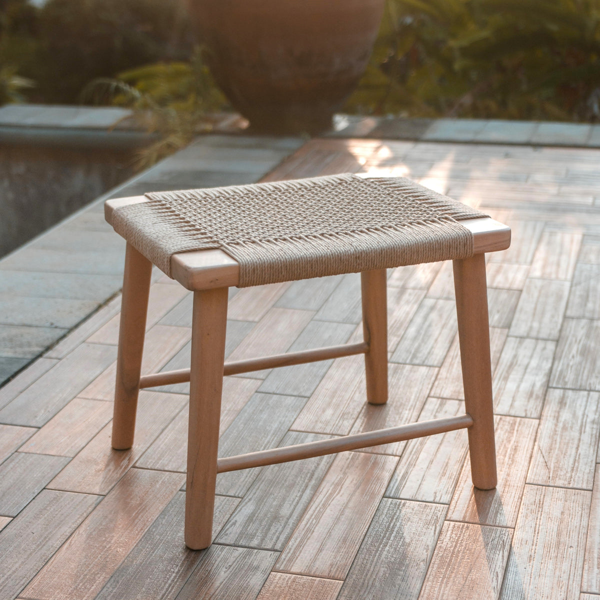 Soeji Sitzhocker SUNDA – Trembesi