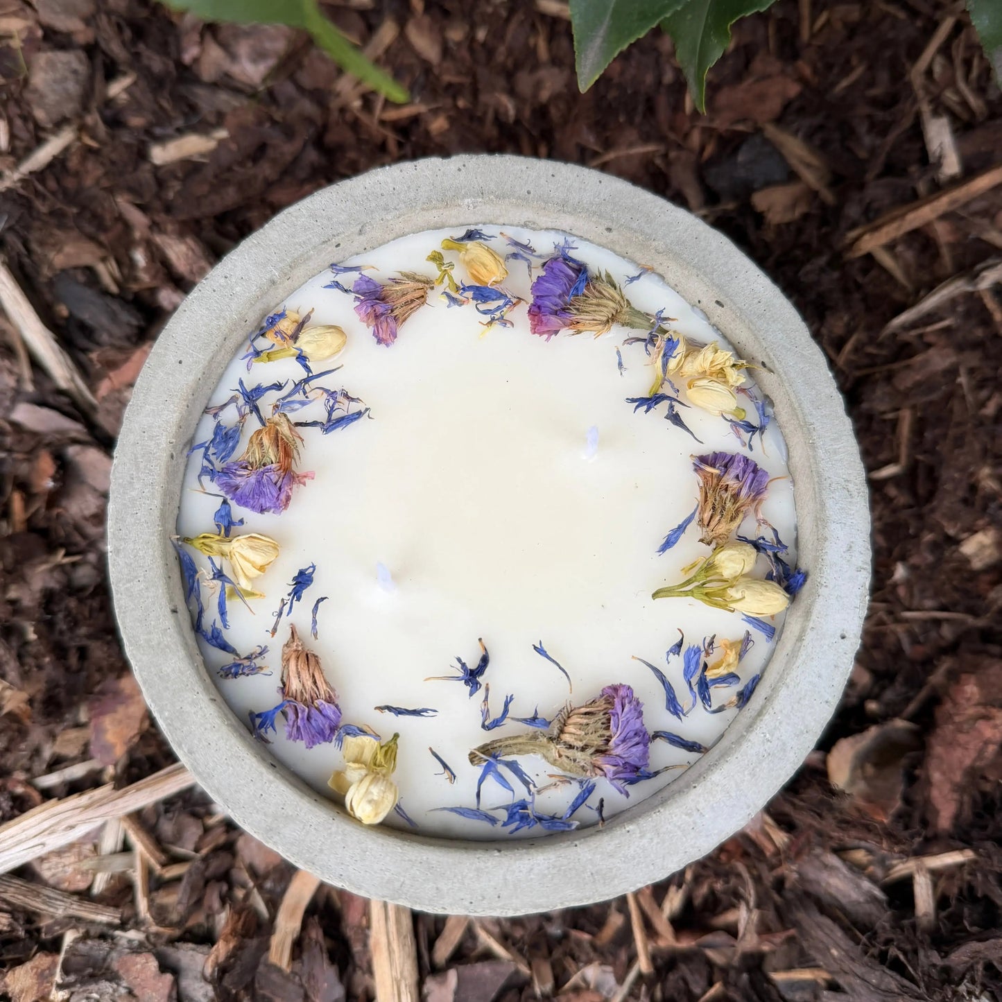Outdoor-Duftkerze „Die Blüte“ mit Jasmin- oder Citronella-Duftwahl