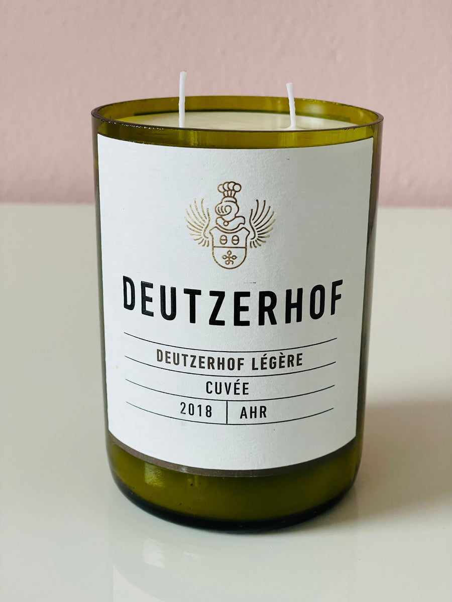 Flaschenkerze Deutzerhof Légère Cuvée Ahr 2018 als Upcycling Kerze aus originaler Sektflasche