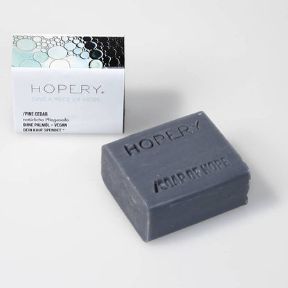 HOPERY Pine Cedar Seife im Reise-Set