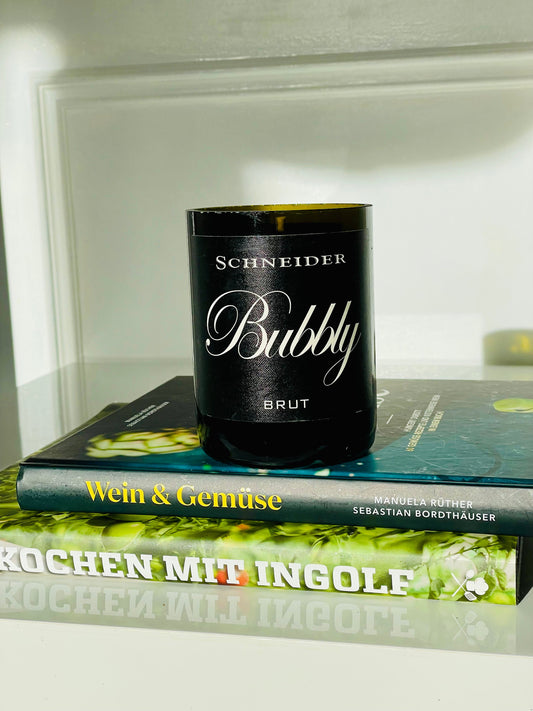 Flaschenkerze Markus Schneider Bubbly Brut als Upcycling Kerze aus originaler Sektflasche