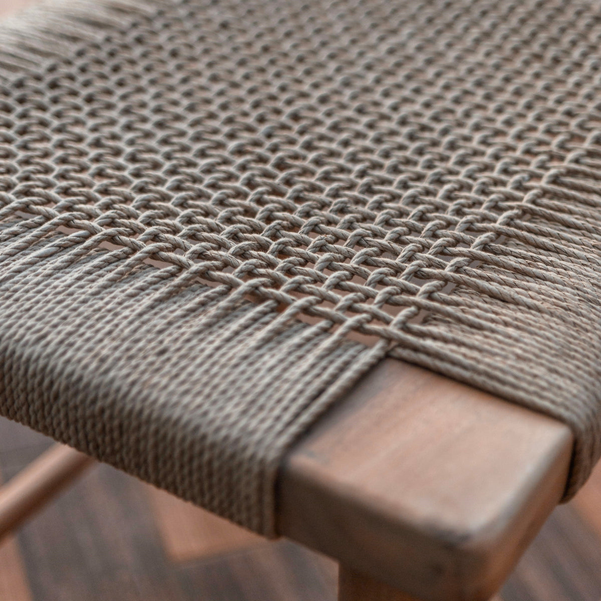 Sitzhocker SUNDA – Trembesi