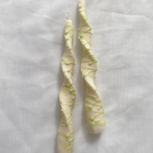 Pistachio Drizzle Stabkerzen-Set aus veganem Sojawachs
