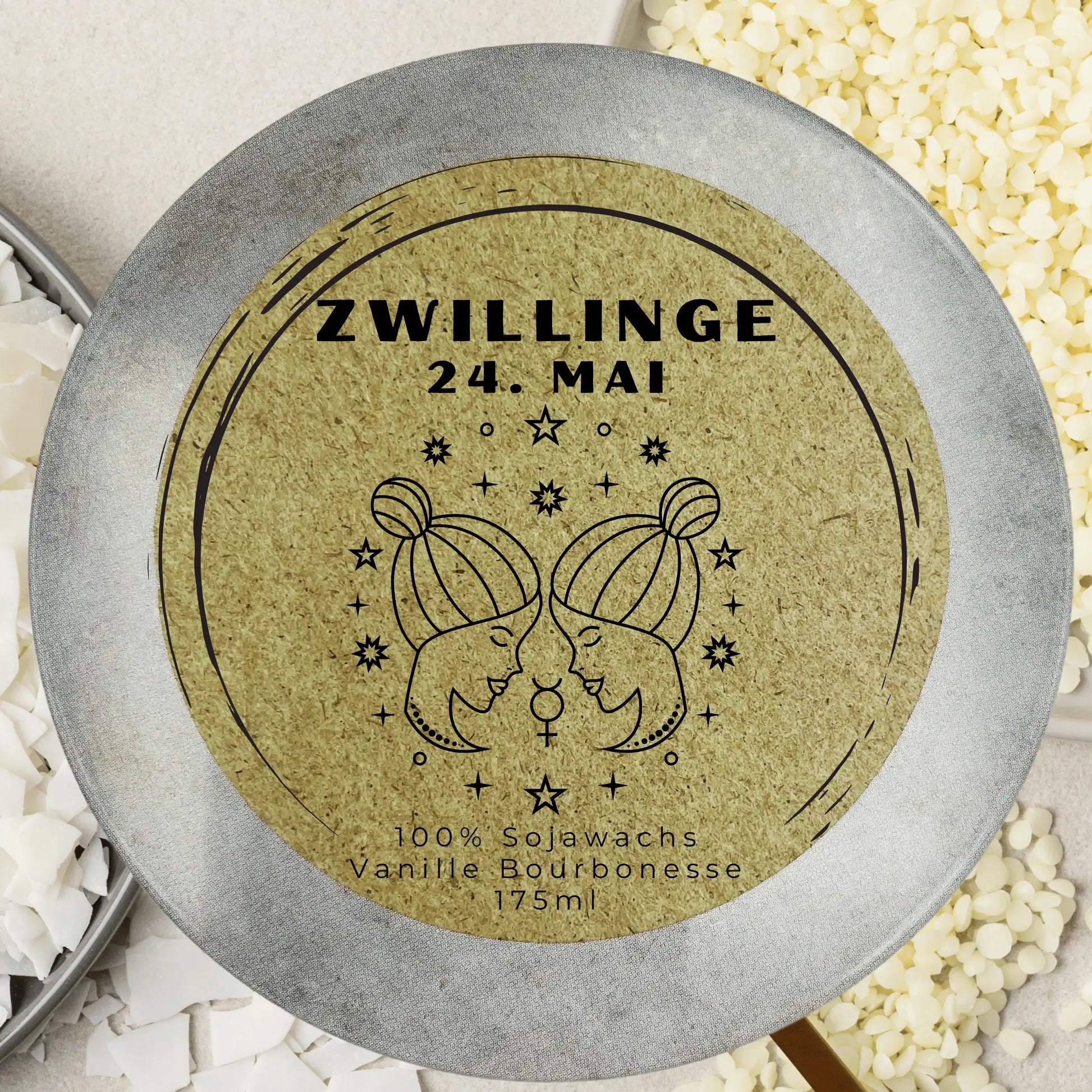 Personalisierte Zwillinge Duftkerze fuer Geburtstag Gespraeche und kleine Rituale