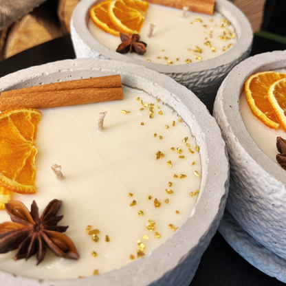 Betonnen geurkaars ‘Grey Cinnamon’ met deksel | Walnoot & Toffee