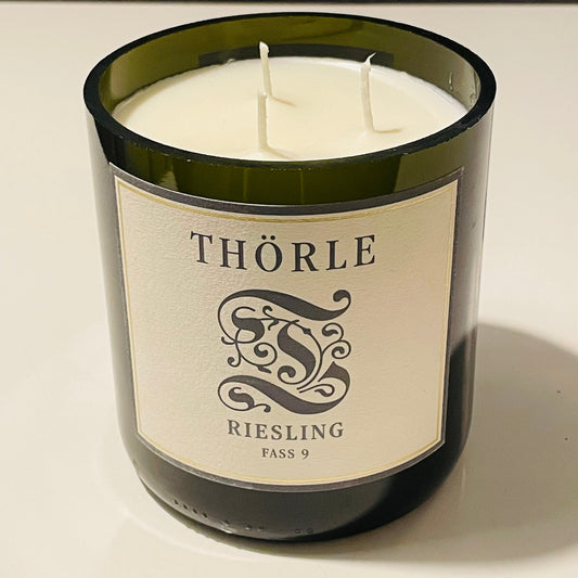 Flaschenkerze Magnum Thörle Riesling Fass 9 2018 als Upcycling Kerze aus originaler Magnumflasche