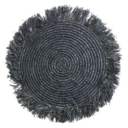 Soeji Tischset AMBON schwarz (2er-/4er-/6er-Set) aus Raffia – freigestellte Produktansicht