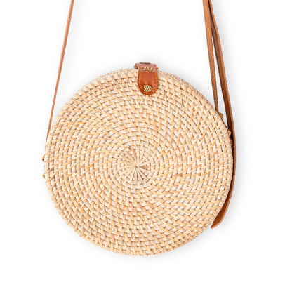 Soeji Handtasche SENJA (natur) aus Rattan – freigestellte Produktansicht
