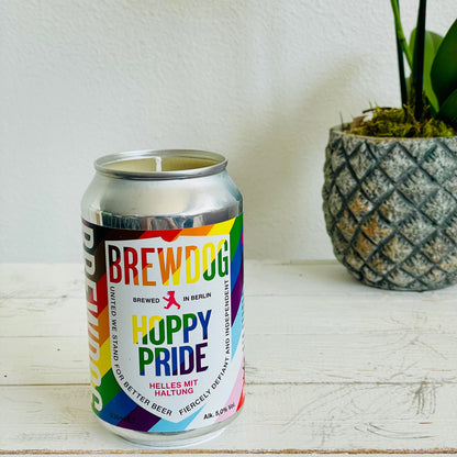 Upcycling-Kerze HOPPY PRIDE Helles mit Haltung Brewdog – handgefertigtes Upcycling-Produkt von GAHRDSGN