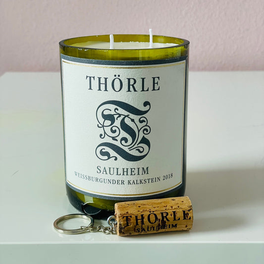 Flaschenkerze Thörle Saulheim Weissburgunder Kalkstein 2018 als Upcycling Kerze aus originaler Weinflasche