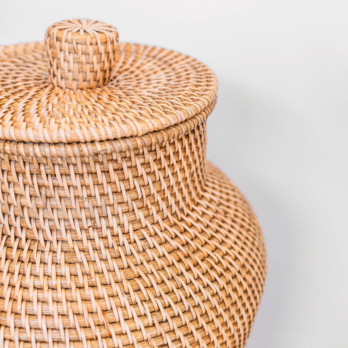 Dekovase KIDUNG – Rattan