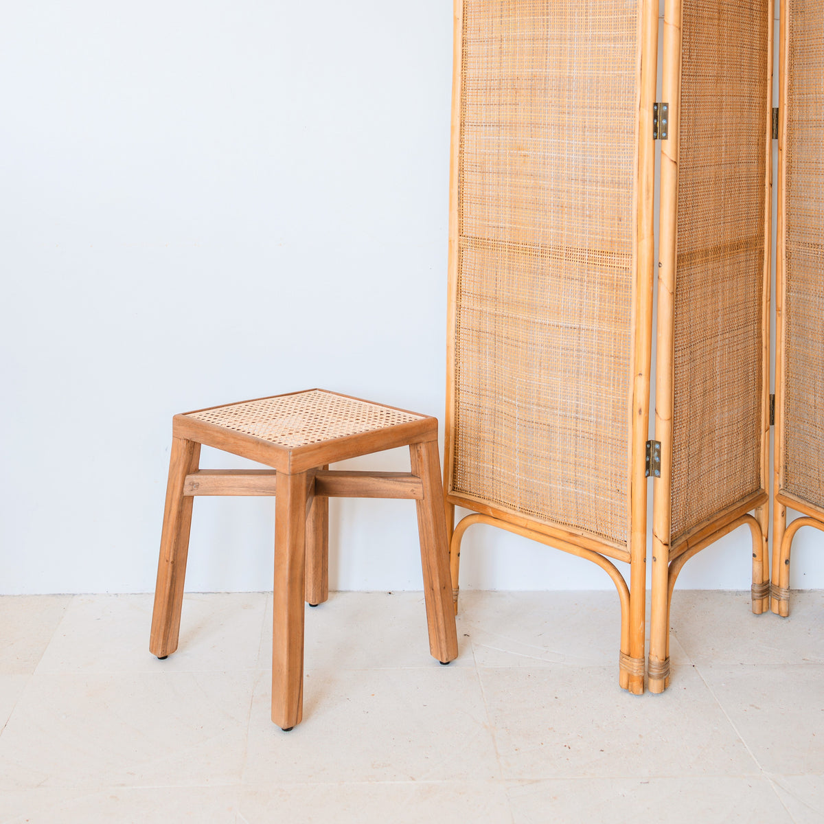 Sitzhocker SUBANG – Rattan