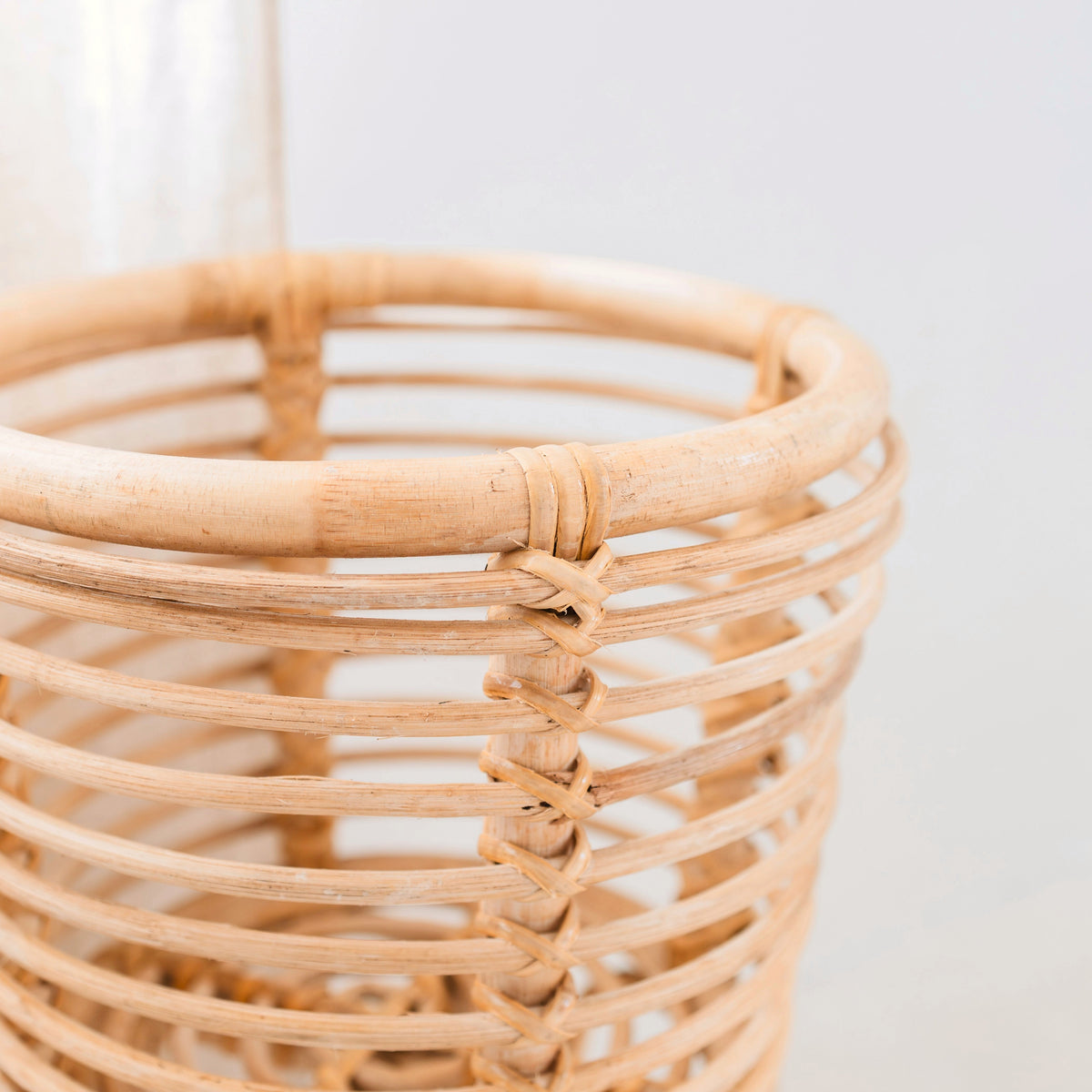 Pflanzenständer AKARA – Rattan