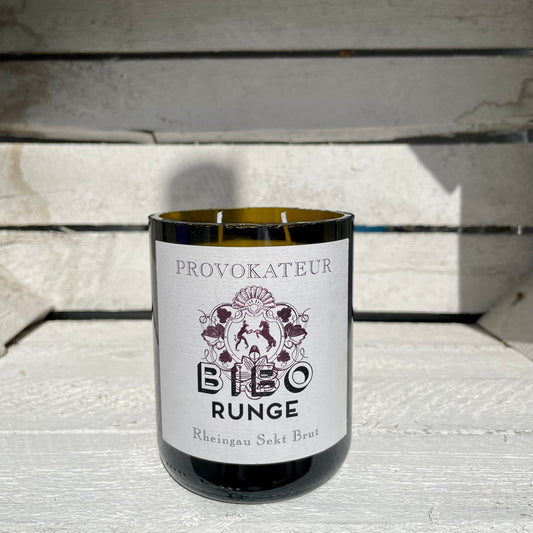 Flaschenkerze Bibo Runge Provokateur Sekt Brut als Upcycling Kerze aus originaler Sektflasche