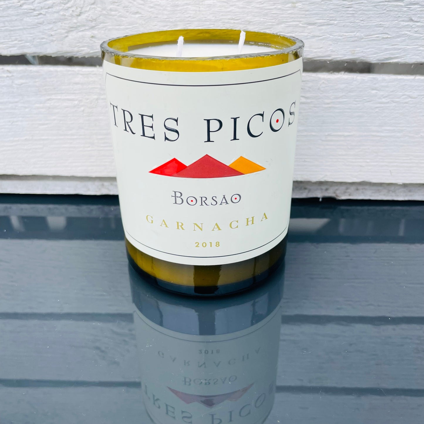 Flaschenkerze Borsao Tres Picos Garnacha 2018 als Upcycling Kerze aus originaler Weinflasche