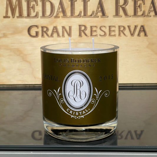 Upcycling-Kerze Louis Roederer Cristal 2015 Champagne – handgefertigtes Upcycling-Produkt von GAHRDSGN