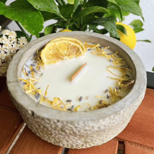 XL Citronella-Kerze Abendglut von DochtFreunde mit Trockenblumen-Optik