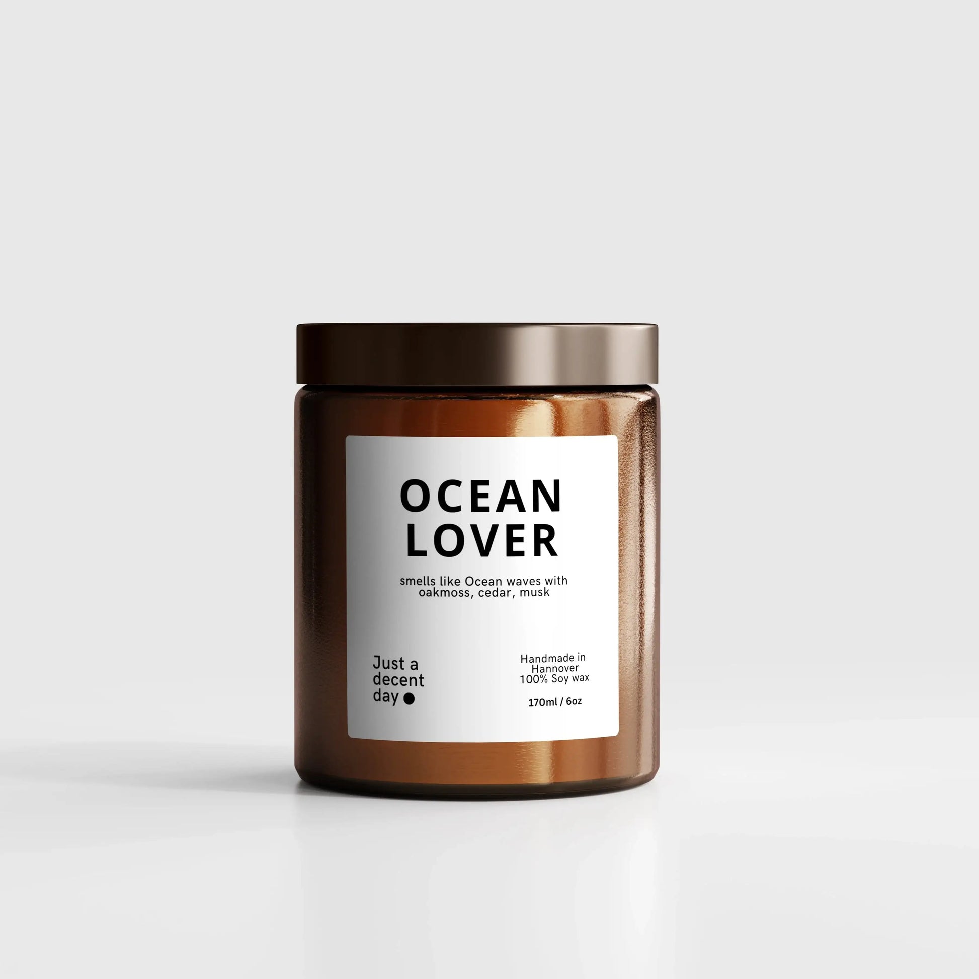 Ocean Lover Duftwelt Bundle mit Meeres-Duftkerze und Room Spray