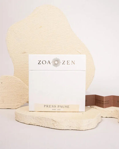 Press Pause Räucherpapier von ZoaZen für bewusste Auszeiten – Detailansicht