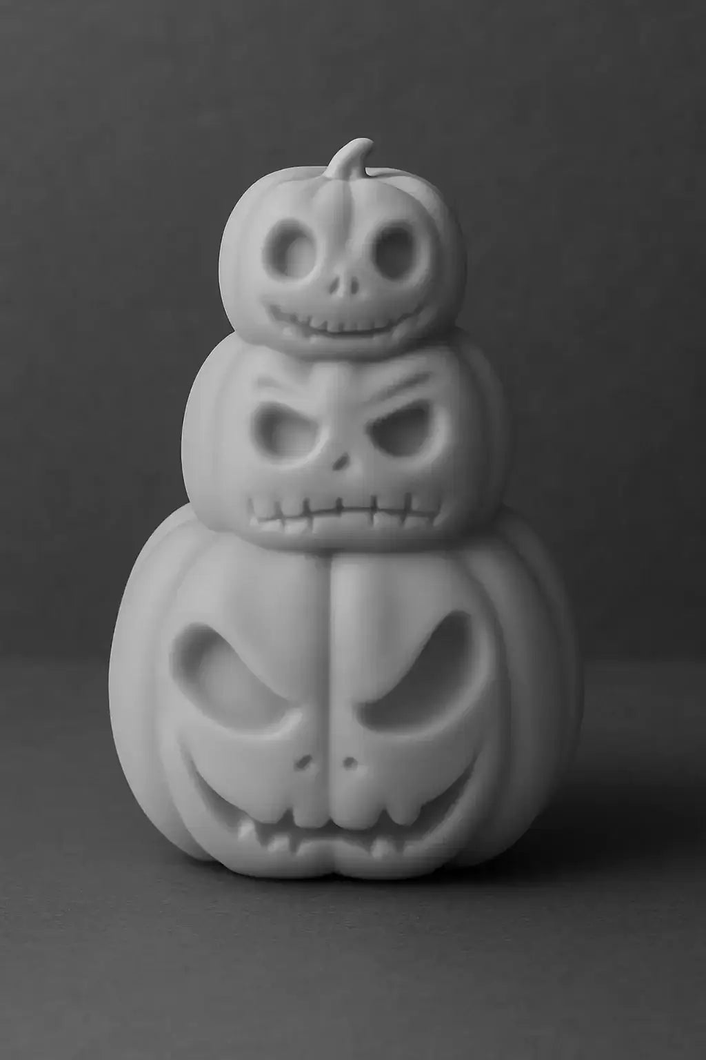 Kürbis Figur Halloween – handgemacht, mystisch & vielseitig - by SteinKunstWerk | HE aus nachhaltiger Herstellung