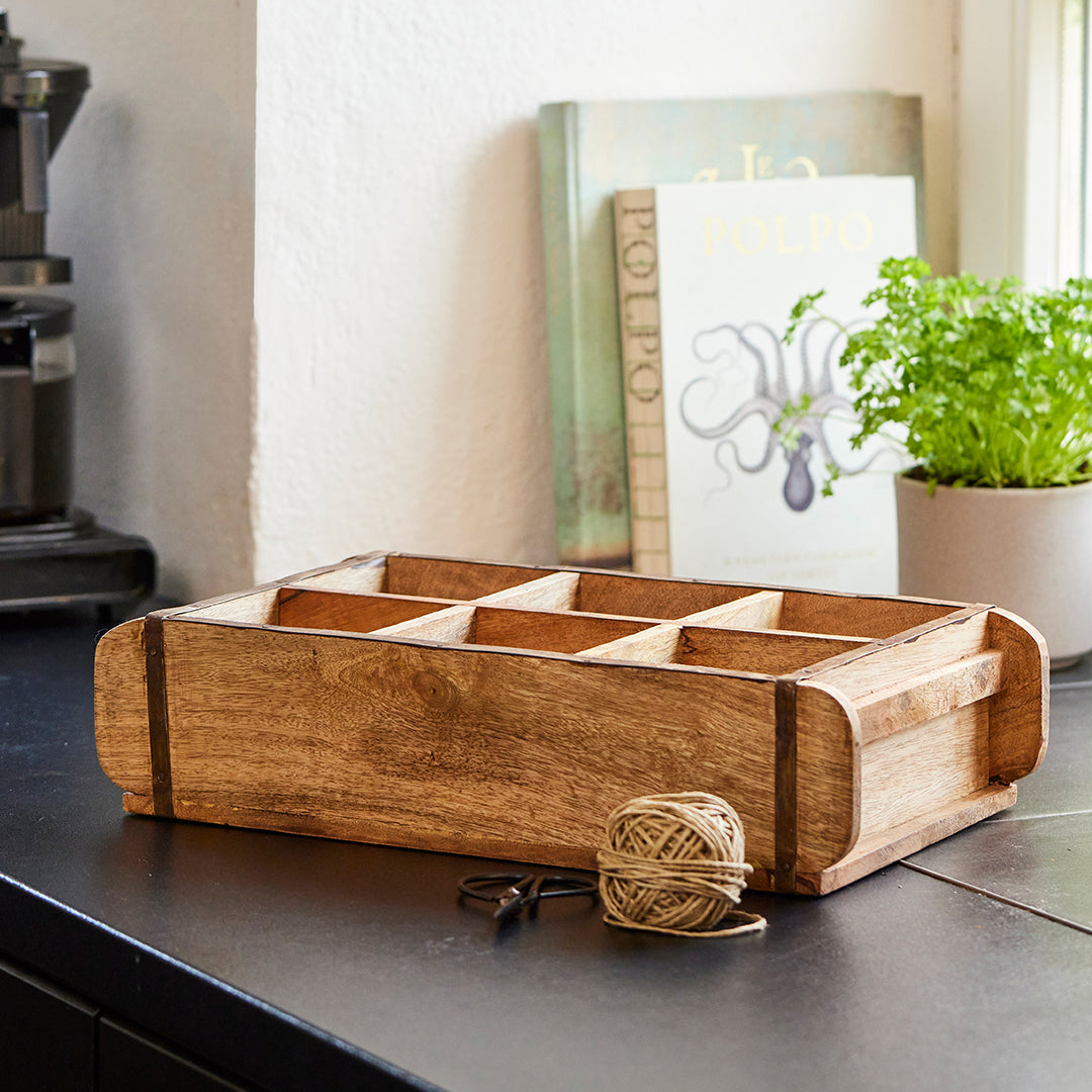 Ziegelform mit 6 Fächern – Vintage-Holzdeko & Organizer