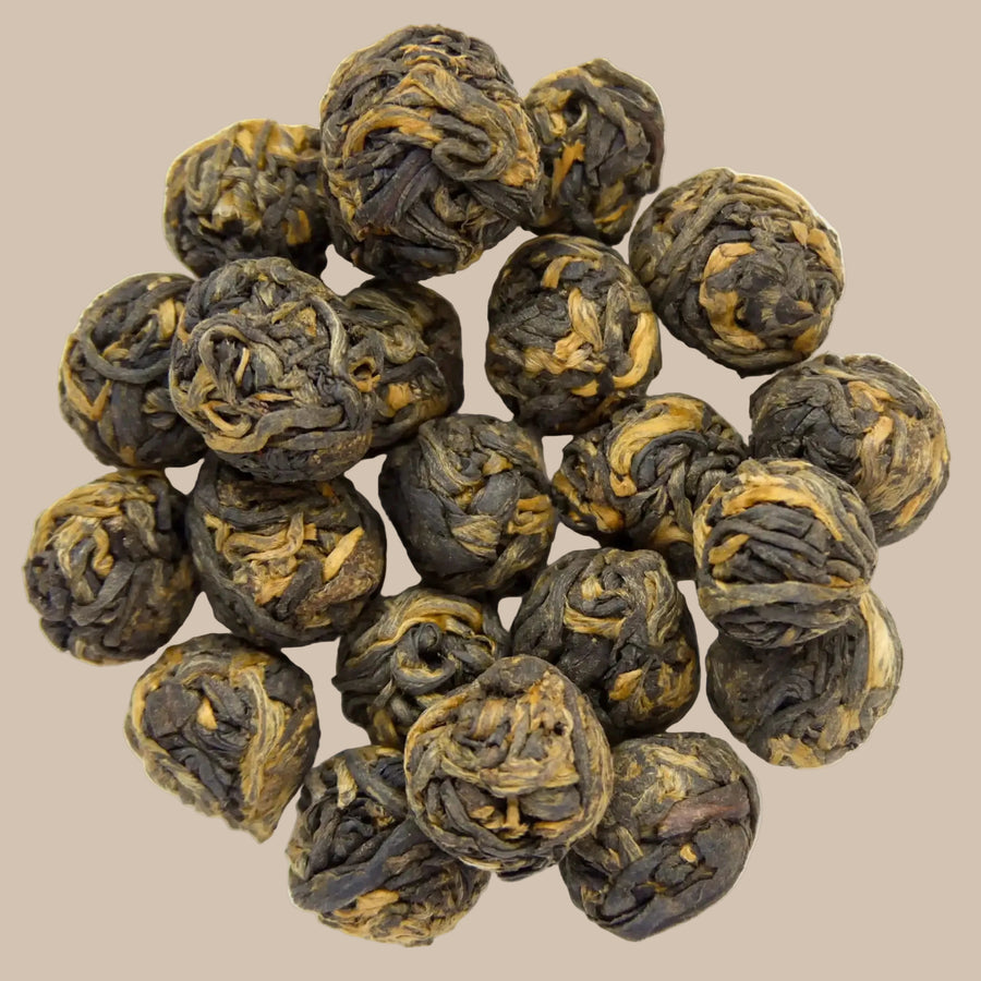 Black Jasmine Pearls – gerolde donkere oolongthee met jasmijn