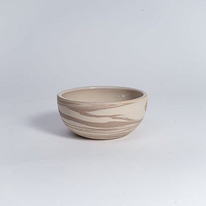 KUMO Cappuccino Mixed Clay – Detailansicht der Keramiktasse