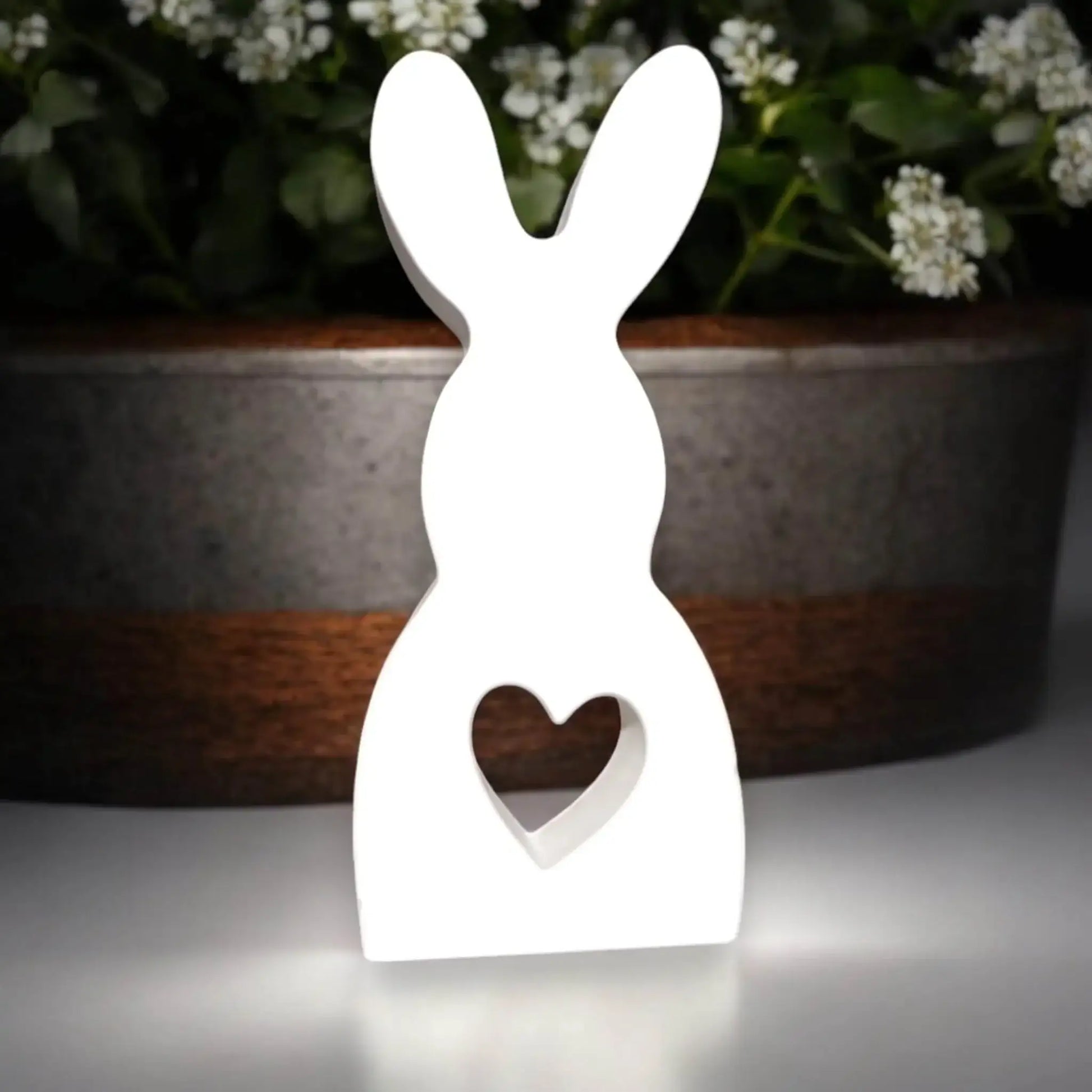 Osterhase mit runden Ohren - by SteinKunstWerk | HE aus nachhaltiger Herstellung