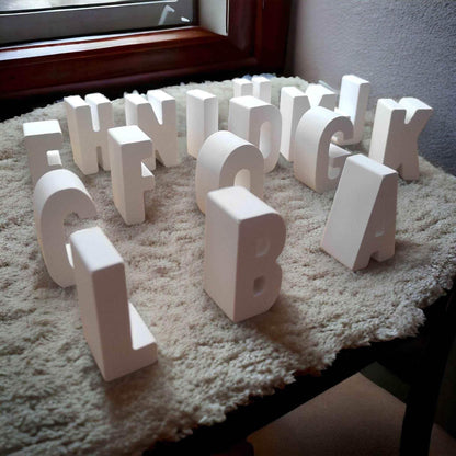 3D Buchstaben kaufen – Handgemachte Deko mit Bedeutung - by SteinKunstWerk | Deko aus nachhaltiger Herstellung