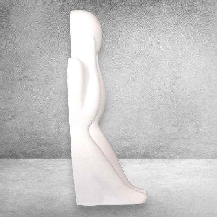 Einzigartige handgefertigte Skulptur – Symbol für Stärke und Schönheit - by SteinKunstWerk | aus nachhaltiger Herstellung