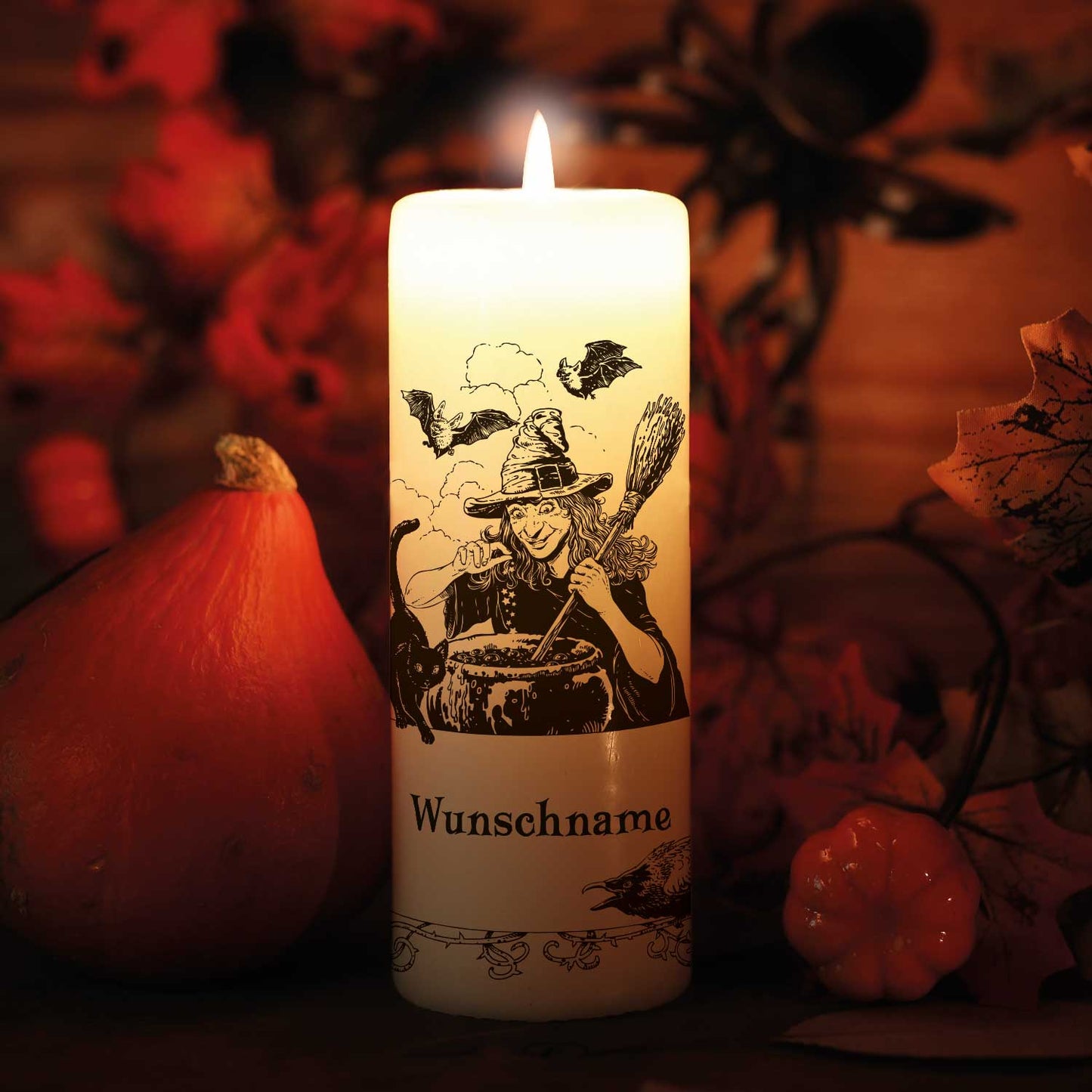 Halloween-kaars Heksendrank in sfeervolle spooky-season-decoratie
