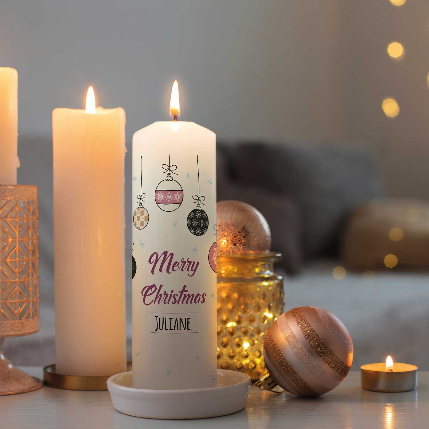 Personalisierte Weihnachtskerze „Weihnachtskugel“ – mit Name