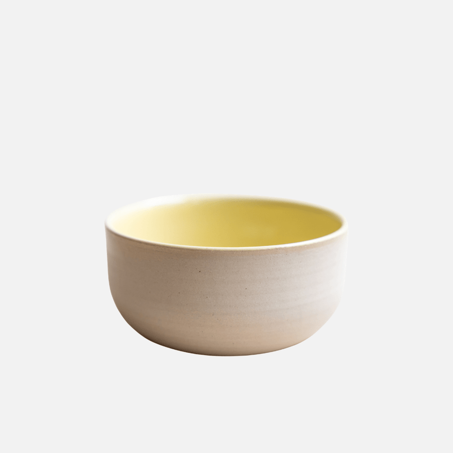 Mura Mura KUMO Flat White Tasse Gelb aus handgemachter Keramik
