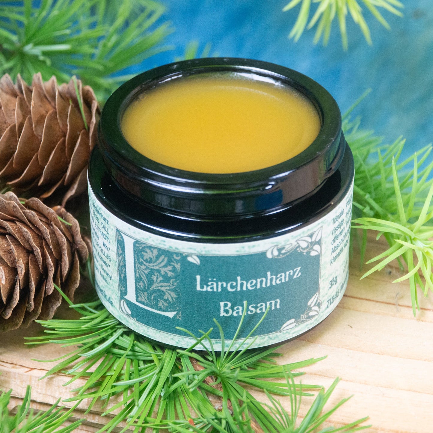 Lärchenharzbalsam – intensive Hautpflege