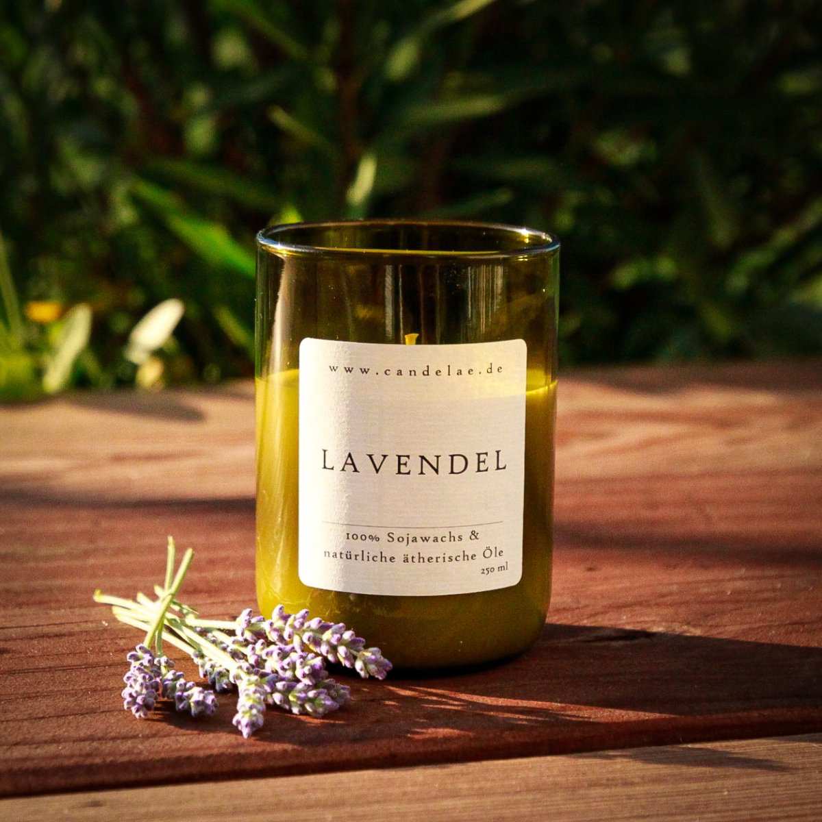 Lavendel geurkaars – rust, ontspanning & avondroutine
