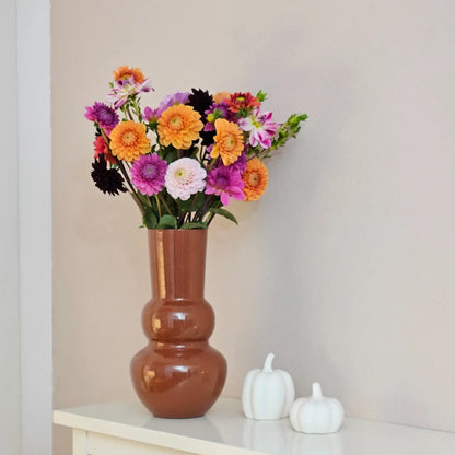 Metallvase – 30 cm in Beige oder Terrakotta